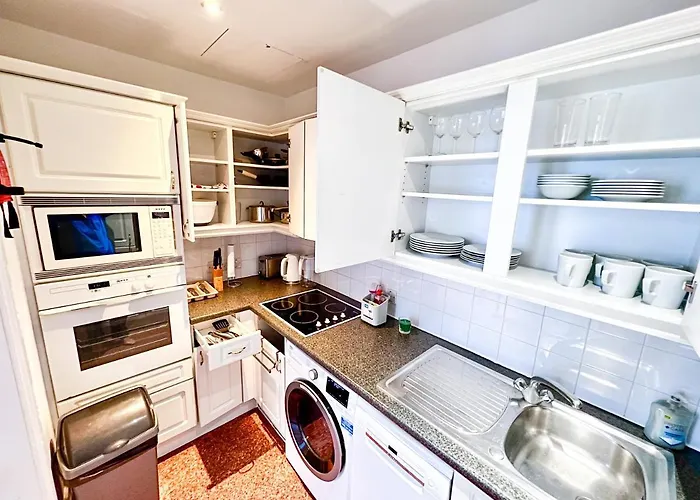 Deluxe Entire Apartment Between Covent Garden And St Pauls Cathedral